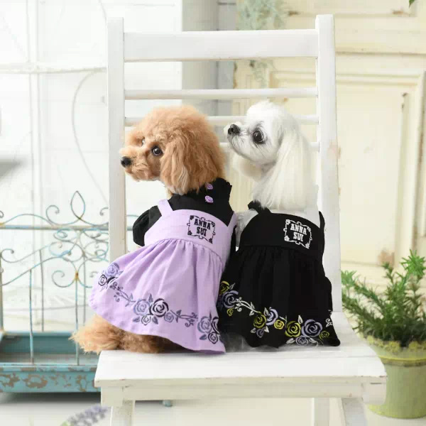 ANNA SUI 犬服 www.krzysztofbialy.com